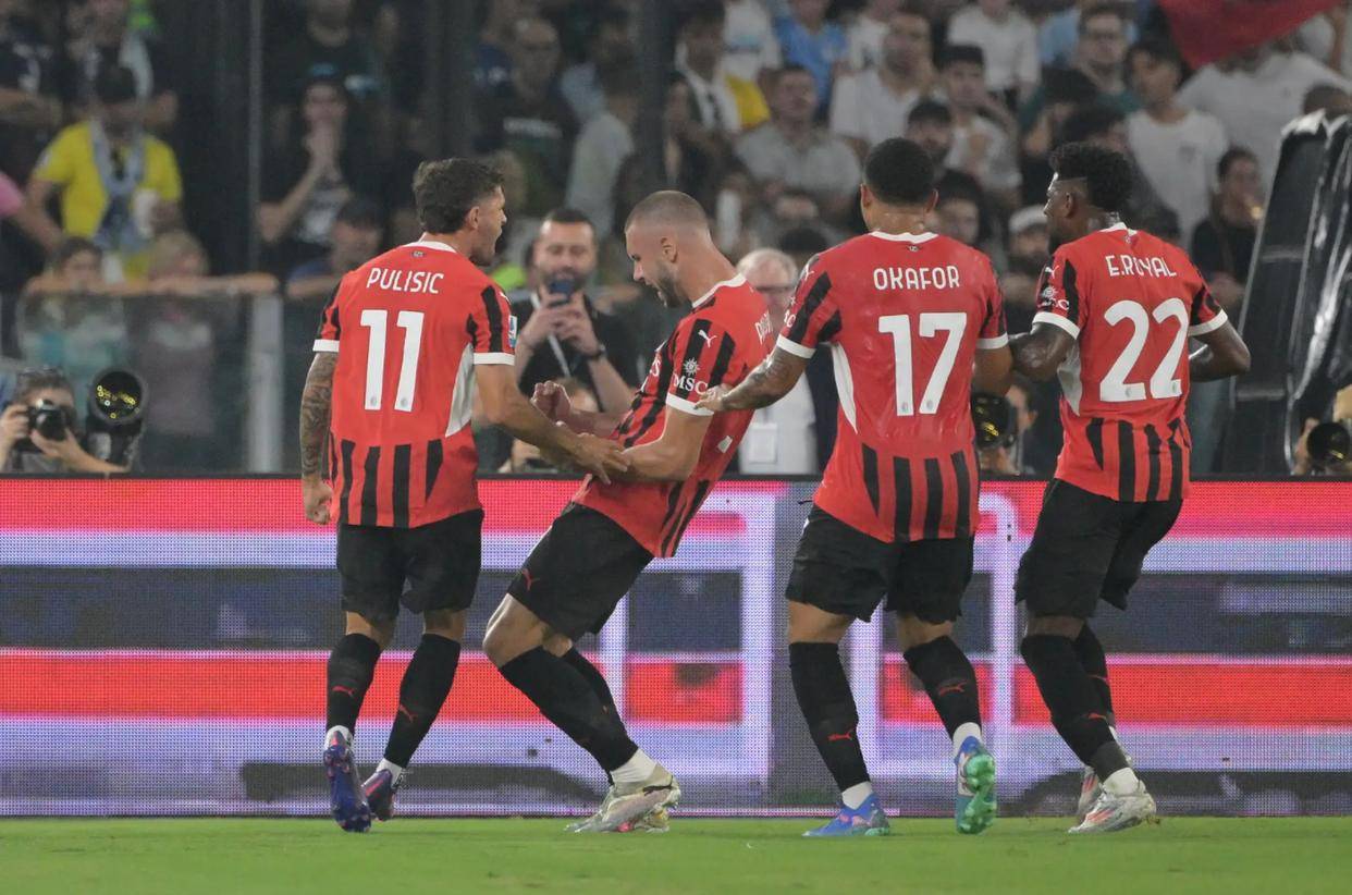 足坛狂欢夜！5大联赛首个冠军诞生，巴黎1-2爆冷，尤文2-0稳居第4